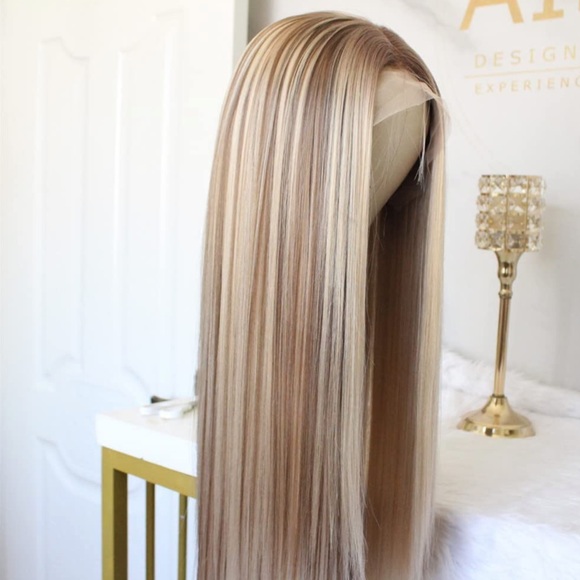 💫 22” BLONDE & BROWN HIGHLIGHTS STRAIGHT LACE FRONT WIG *NEW* - Picture 3 of 6